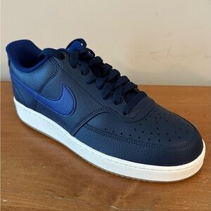 Nike Men’s Court Vision Low Top Navy Blue Sneakers  Size 9